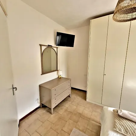 Tatil Evi Casa Gladioli Con Ampio Giardino Tirrenia
