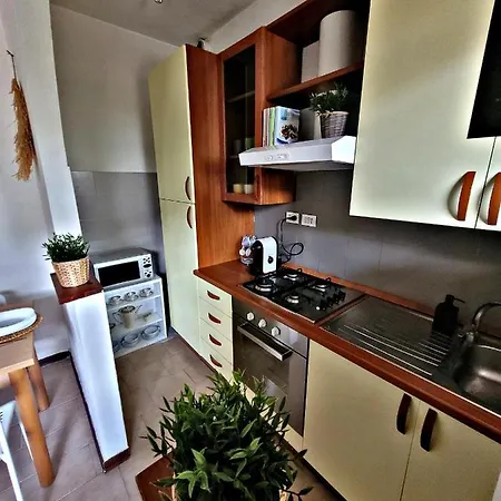 Casa Gladioli Con Ampio Giardino Holiday home