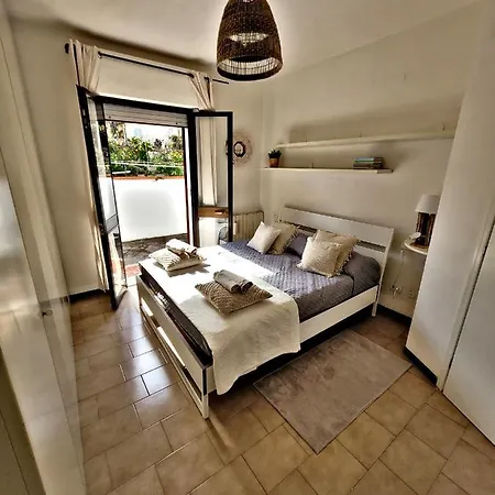 Casa Gladioli Con Ampio Giardino Holiday home *