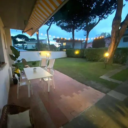 Casa Gladioli Con Ampio Giardino Tirrenia